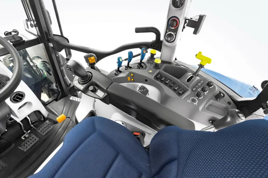 New Holland - Les tracteurs T5 adoptent un moteur Stage V plus coupleux