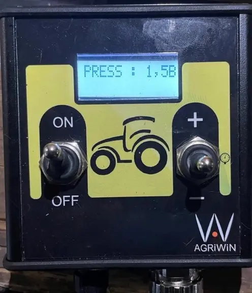 Le boîtier Agriwin-Eco de Sodijantes applique la même pression sur les quatre roues du tracteur ou de l'engin équipé du télégonflage. 