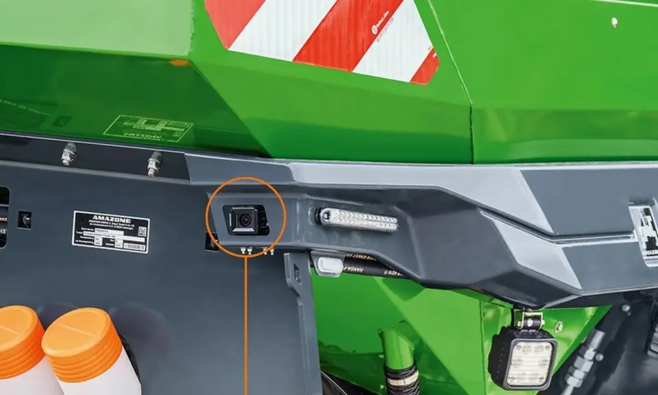 Le kit se compose de deux caméras, une dans chaque angle.