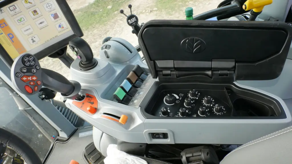 L'accoudoir du tracteur New Holland T6.160 Dynamic Command