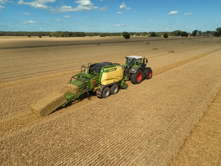 Les nouveaux noueurs à double nœud équiperont les presses Krone Big Pack à partir de l'automne 2022.
