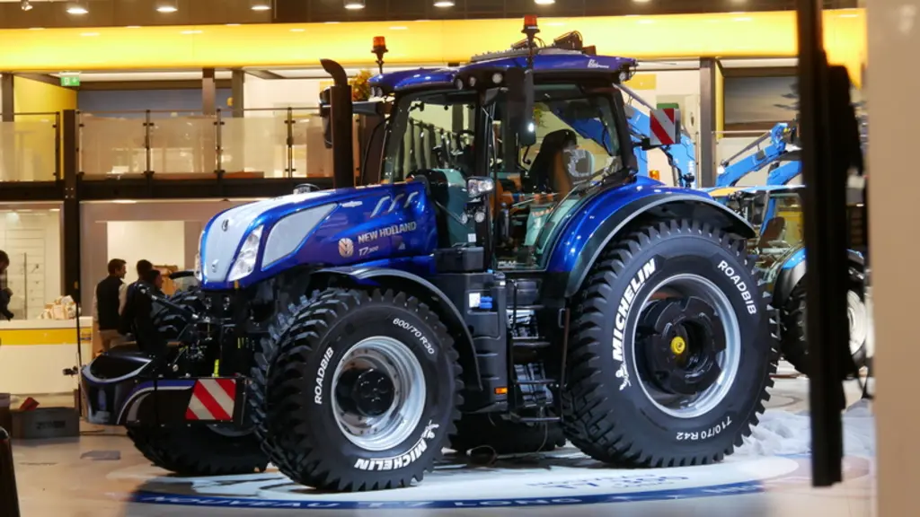 La nouvelle gamme T7 à empattement long accueille un nouveau modèle, le T7.300.