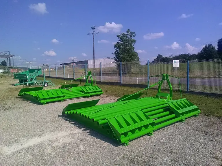 Les passages canadiens mobiles s’installent rapidement à l’entrée de parcelles.