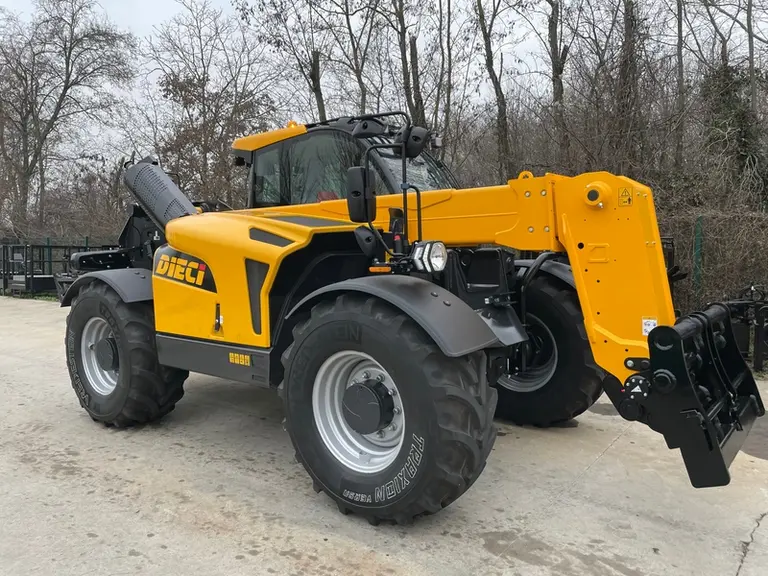 Le chargeur télescopique Dieci Agri Max Power X2 dispose d'une suspension sur le bras.