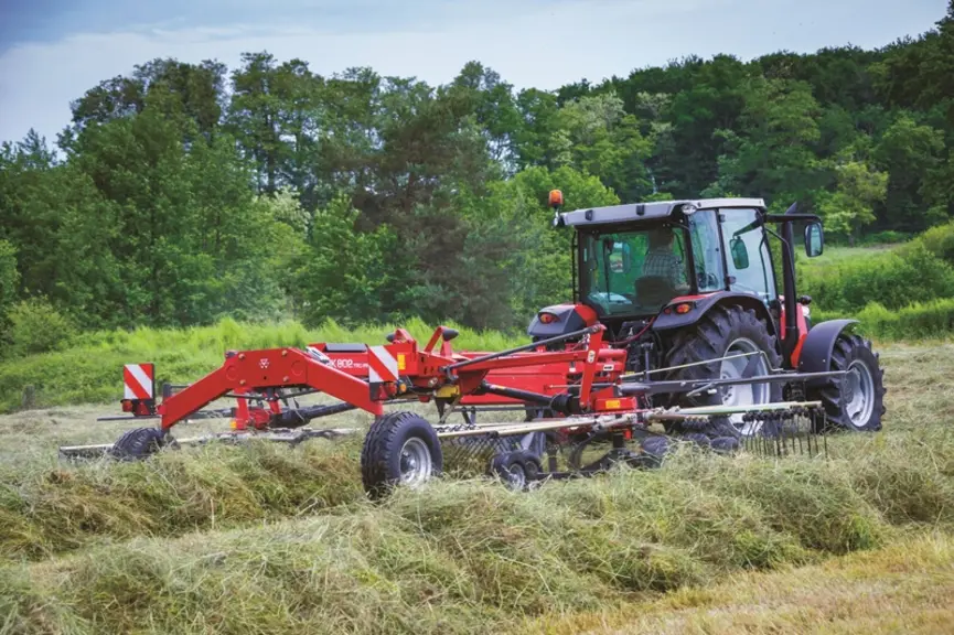 © MASSEY FERGUSON