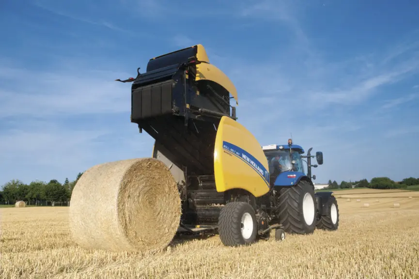 © NEW HOLLAND