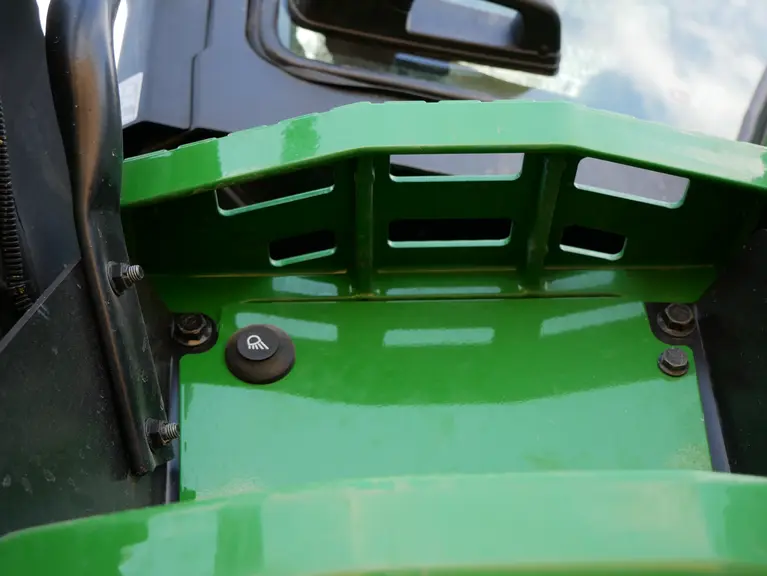 Tracteur éclairage John Deere Réussir machinisme