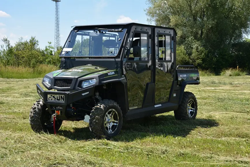 SSV électrique 4 places Hisun Farmer EV75 Crew avec cabine