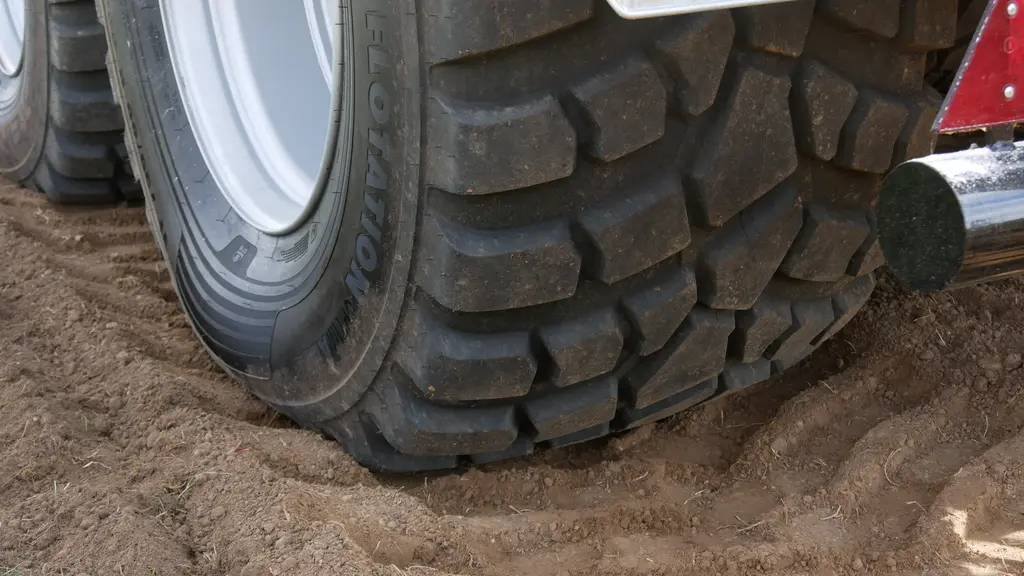 La nouvelle gamme de pneumatiques Vredestein Flotation Optimall permet de réduire la pression à charge équivalente, augmentant l'empreinte et diminuan