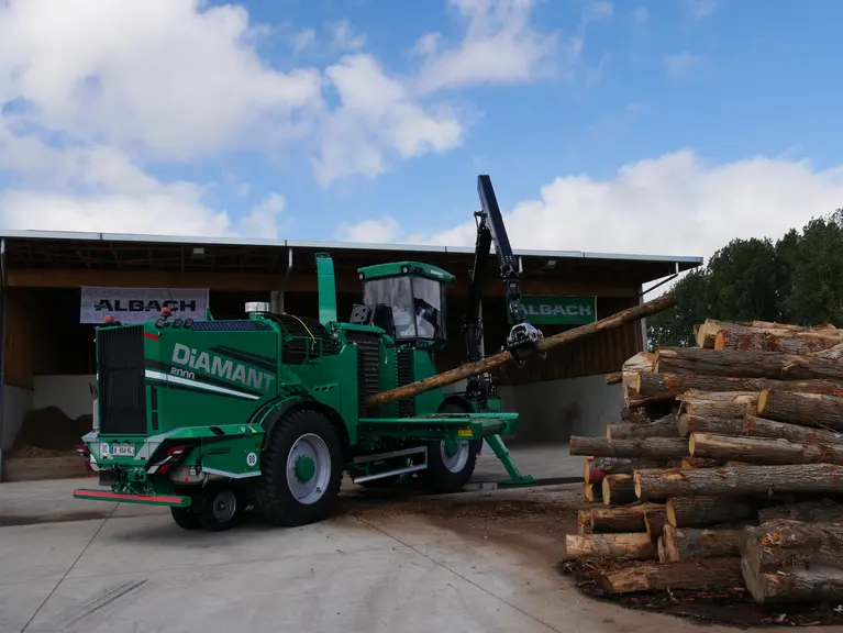Broyeur de bois automoteur Diamant 2000