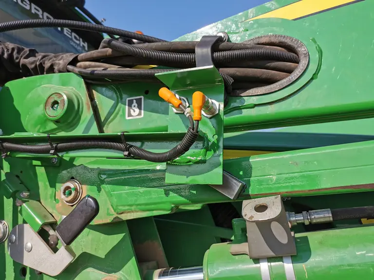 La pesée dynamique 	passe par l’utilisation de deux capteurs de position ou d’un capteur d’angle.
