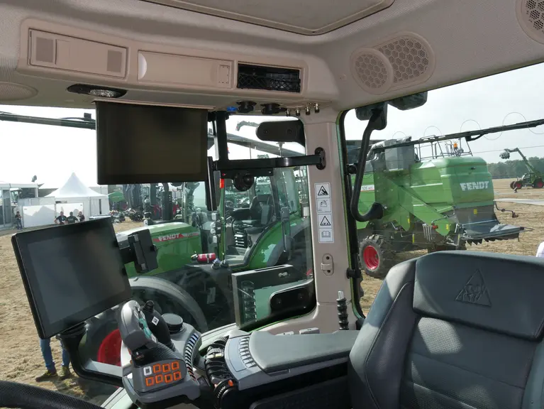 Cabine FendtOne sur Fendt 700 Vario Gen7