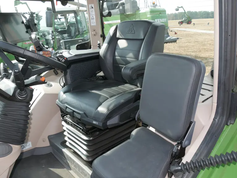 Siège ISRI sur Fendt 700 Vario Gen7