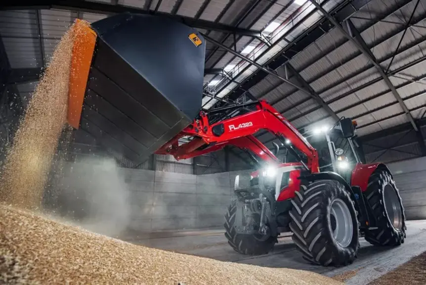 Tracteur Massey Ferguson avec chargeur frontal
