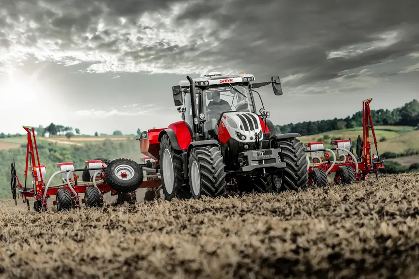 Retour Steyr France Réussir Machinisme