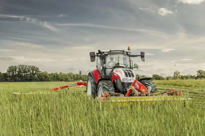 Retour Steyr France Réussir Machinisme