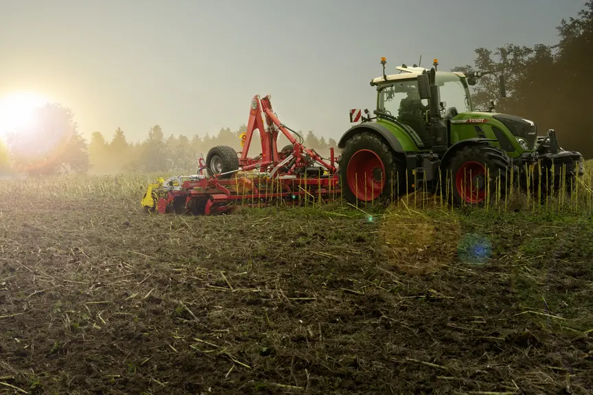 Le rouleau hacheur de Pöttinger peut être monté en rétrofit sur les déchaumeurs à disques indépendants Terrasdisc 4001 T à 6001 T commercialisés depui
