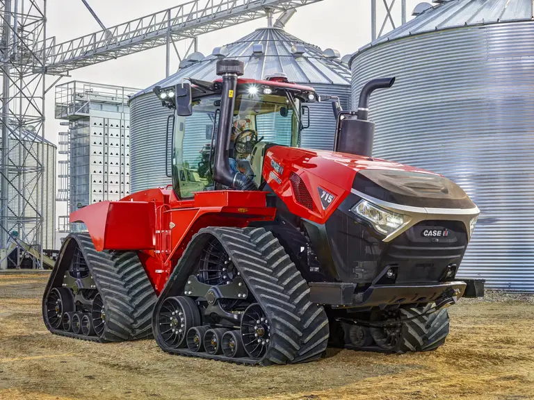 Le Quadtrac intègre un moteur FPT de 16 litres.