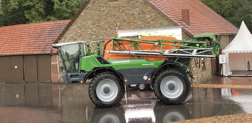 L'automoteur de pulvérisation Pantera d'Amazone est désormais disponible en capacité de 6 600 litres.