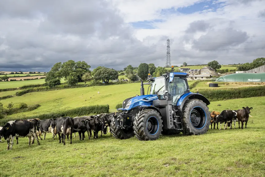 Tracteur New Holland T7.270 Methane Power carburant au biométhane liquéfié