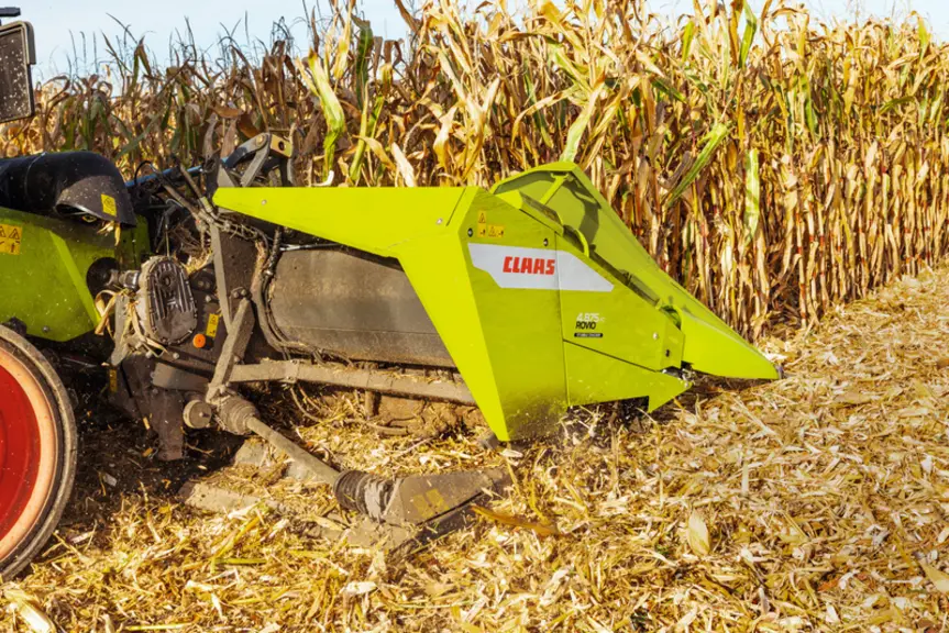 Claas cueilleur maïs Rovio