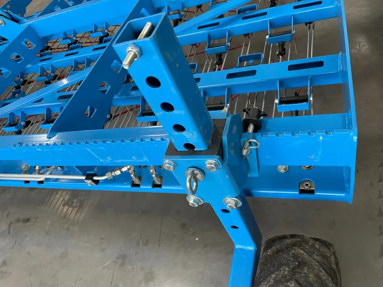 Herse étrille Thulit Lemken 12 mètres