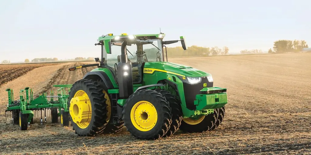 Tracteur John Deere 8R autonome