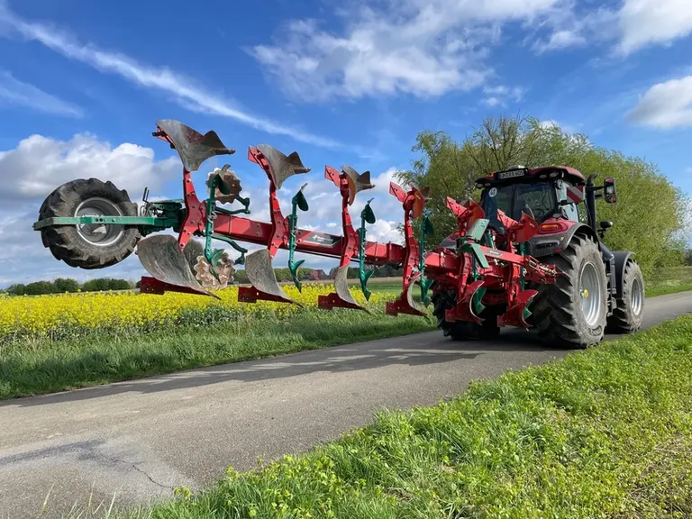Charrue Kverneland 3400 B Variomat