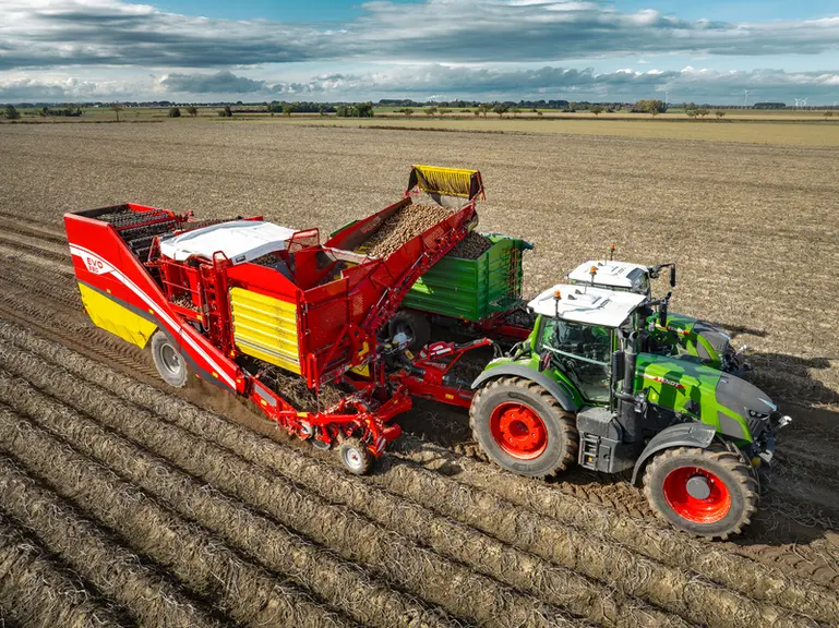<em class="placeholder">Récolteuse de pommes de terre Grimme Evo 280</em>