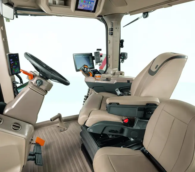 Intérieur de cabine de John Deere 8RX 440 ; 8RX 490 et 8RX 540