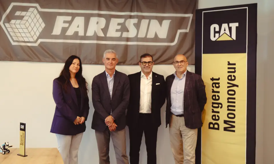 <em class="placeholder">Silvia Faresin, Jean-Marie Basset, Alberto Caon et Benoît Poussou</em>