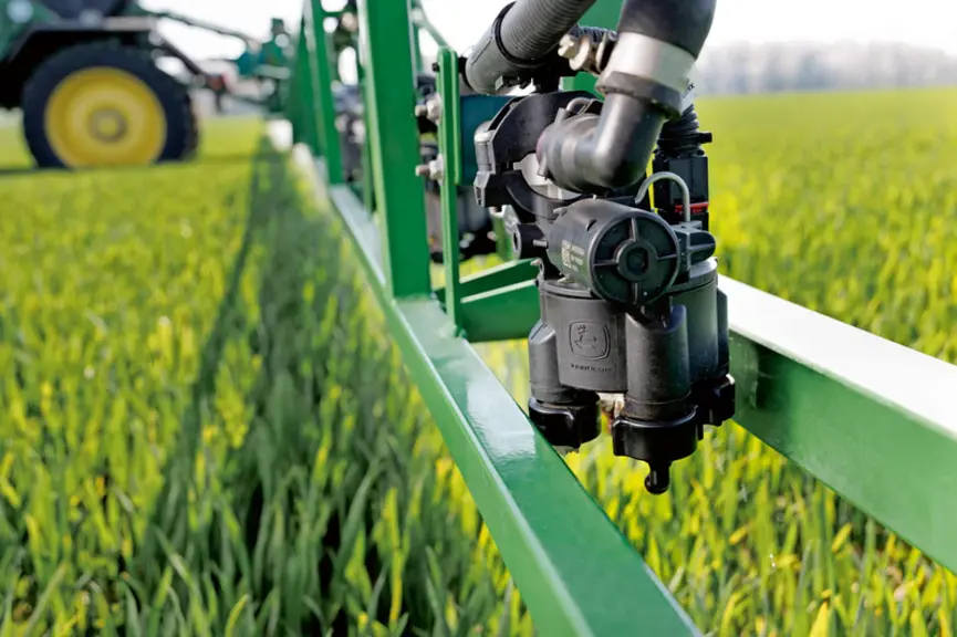Système ExactApply des automoteurs John Deere 500R