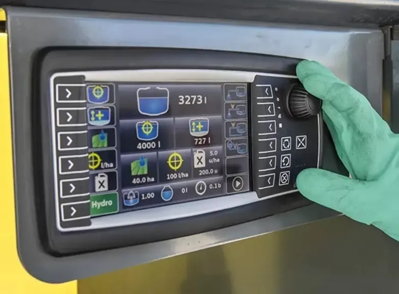 <em class="placeholder">Terminal FluidBox 7000 pour gérer les opérations de remplissage, d’agitation et de nettoyage</em>