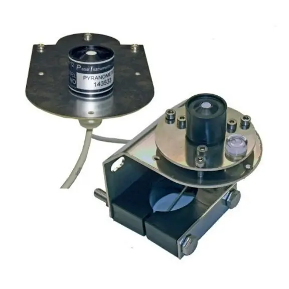 <em class="placeholder">Outil de mesure station météo connectée pyranometre.</em>