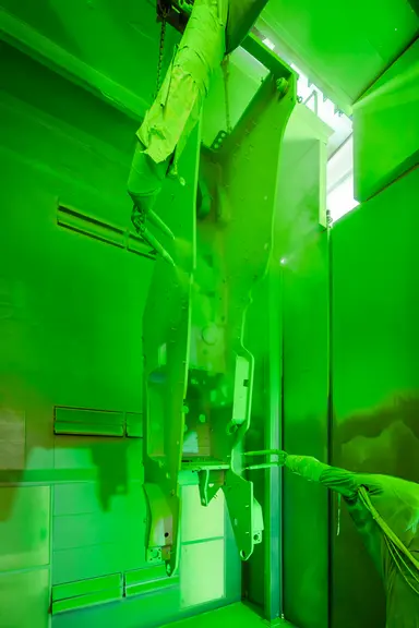 <em class="placeholder">Cabine de peintue de l'usine Merlo de Cuneo en Italie</em>