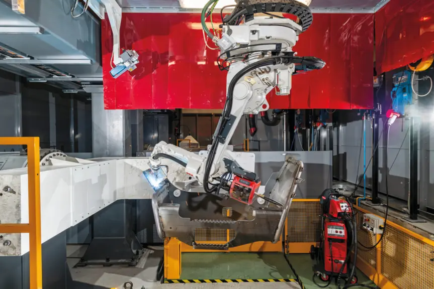 <em class="placeholder">Robot de soudure dans l'usine Merlo de Cuneo en Italie</em>