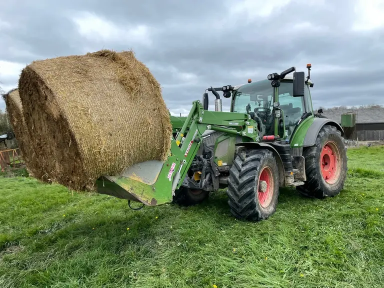 <em class="placeholder">tracteur Fendt 516 VarioDrive Gen4.</em>