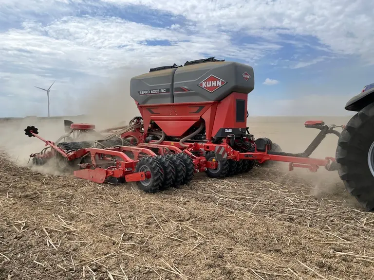 Semoirs traînés à disques Kuhn Espro 1002 RC