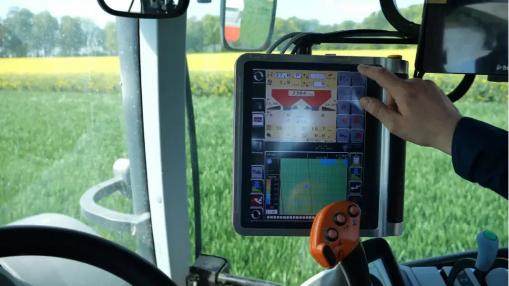 Ecran dans un tracteur