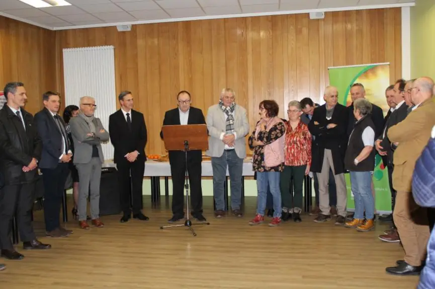 Patrice Bonnin, aux côtés des élus de la Chambre d’agriculture de l’Allier et des personnalités représentant les acteurs de la ruralité et de l’État.