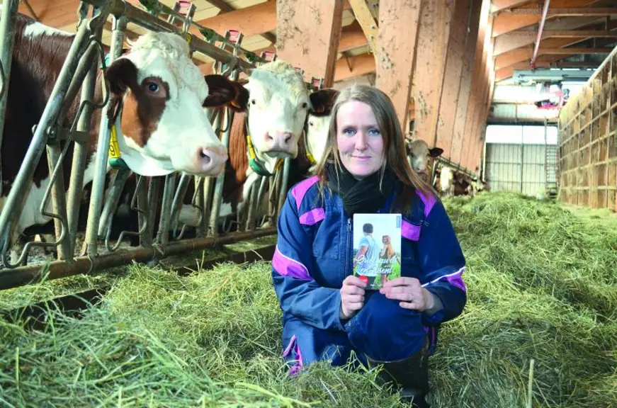 Noémie Dani jongle entre son métier d’agricultrice, sa vie de famille et l’écriture de romances grâce, dit-elle « au soutien infaillible de mes proche