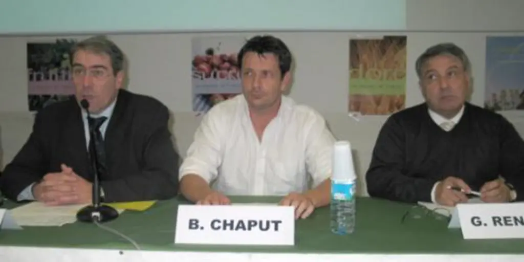 Les représentants de l’UDSEA et des Jeunes Agriculteurs ont ouvert le débat sur l’agriculture du Puy-de-Dôme aux côtés du président de la Chambre d’ag