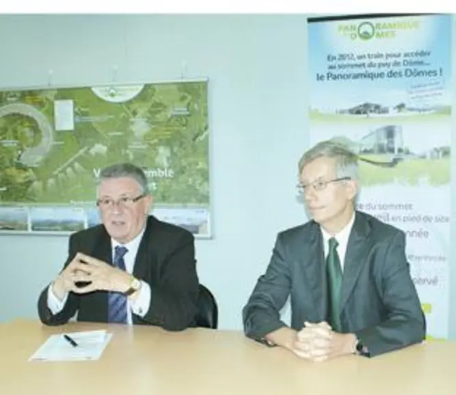Le président du Conseil général (à gauche) et le directeur de TC Dômes ont souligné le bon cheminement des travaux en avance sur le calendrier.