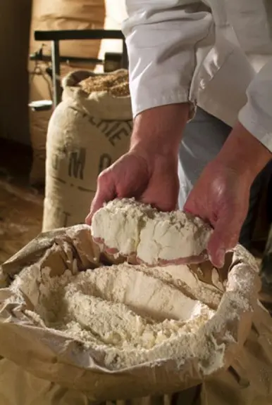 Une trentaine de boulangers situés en Auvergne, à Paris et en région parisienne ont d’ores et déjà choisi la farine Label Rouge pour leur baguette Tra