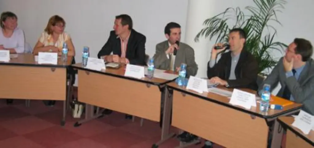 Professionnels, ANPE, APECITA... tous s’emparent de la question de l’emploi en agriculture. Un secteur qui suscite le débat.