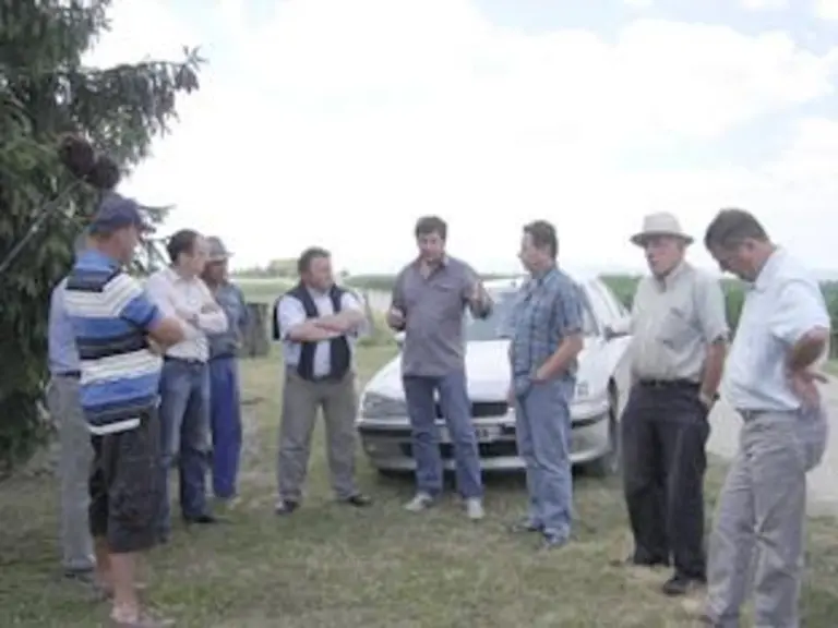 Daniel Prieur, secrétaire général adjoint de la FNSEA et Benoit Aurière, représentant Jeunes Agriculteurs.