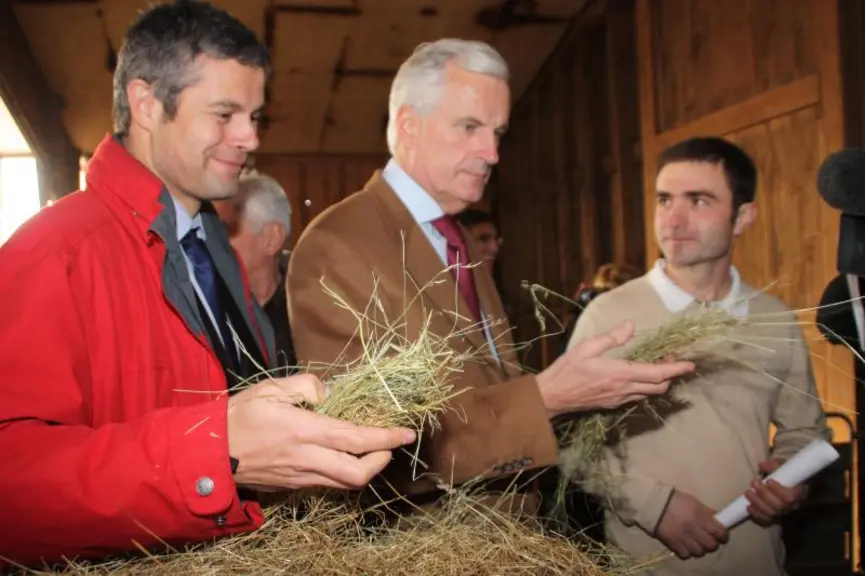 Michel Barnier au contact des réalités du terrain.
