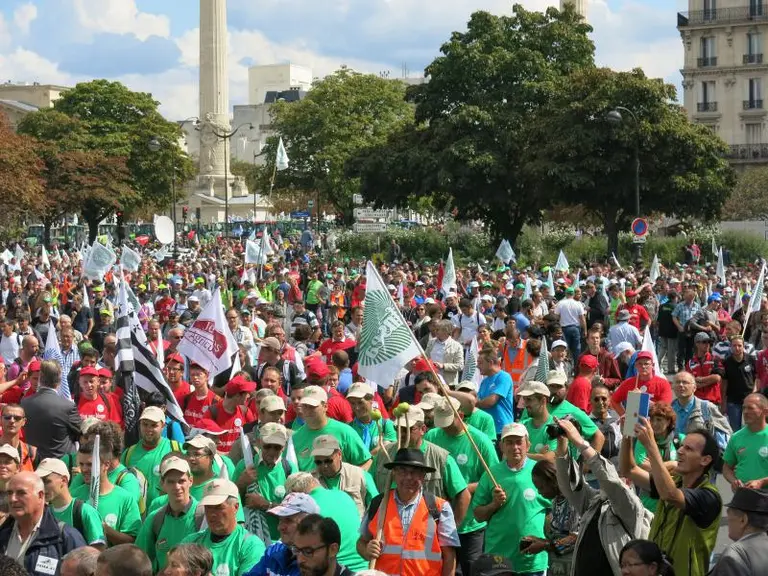 Rasemblement place de la Nation à Paris le 3 septembre