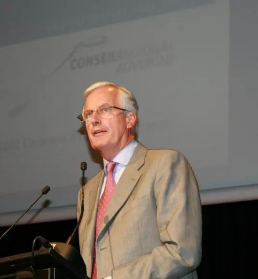 Michel Barnier : "J'ai bien entendu la détresse des éleveurs de cette région… Nous mettrons tout en oeuvre pour leur permettre de passer le cap diffic