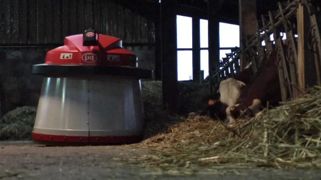 Le robot repousse fourrage Lely Juno